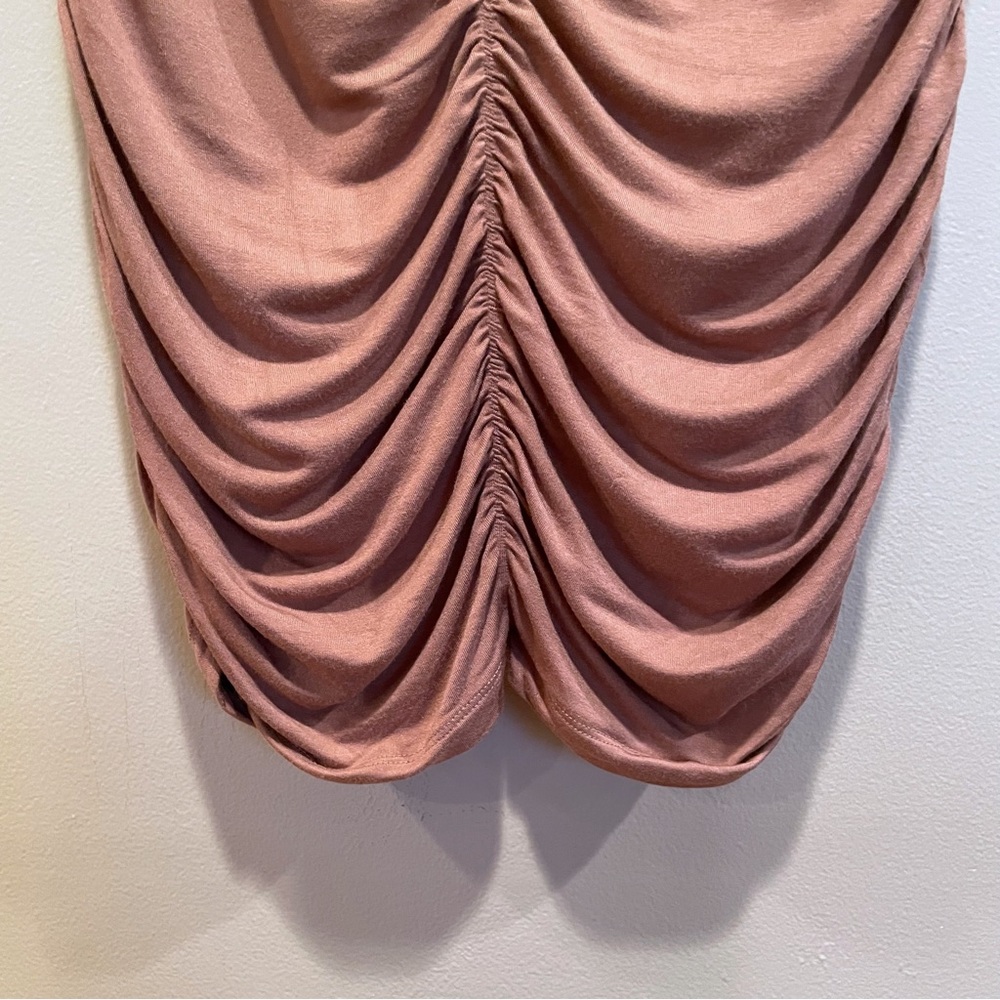 Babaton Rouched Skirt - Picture 2 of 7